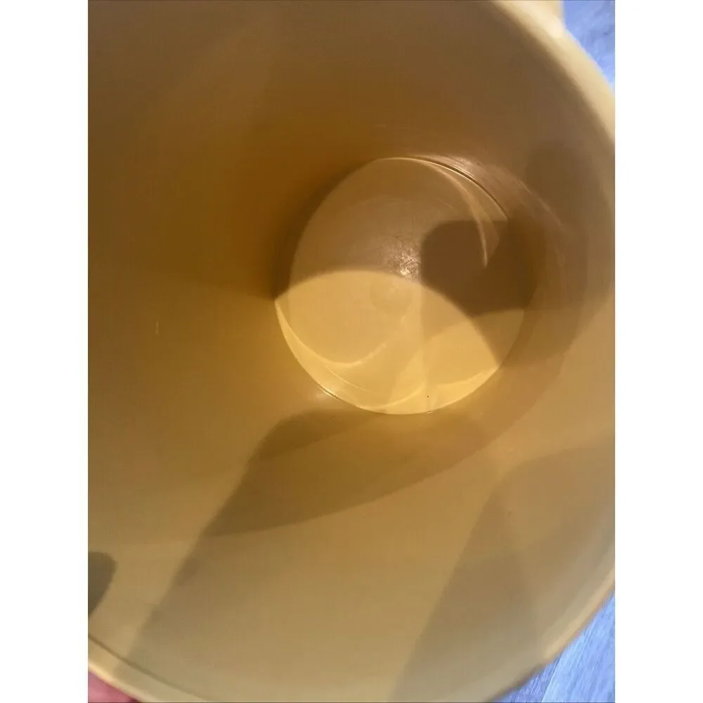Tupperware 809 canisters servalier